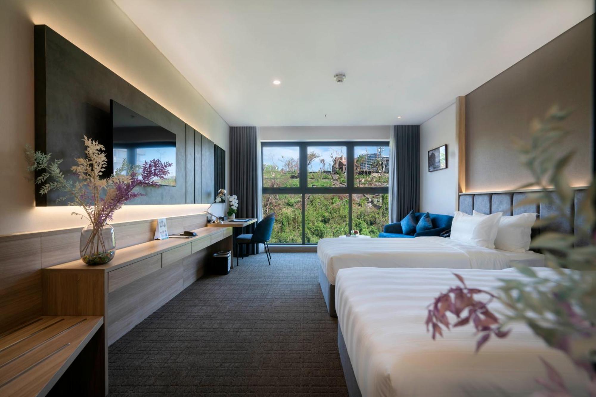 Wyndham Garden Legend Halong Hotell Ha Long Exteriör bild