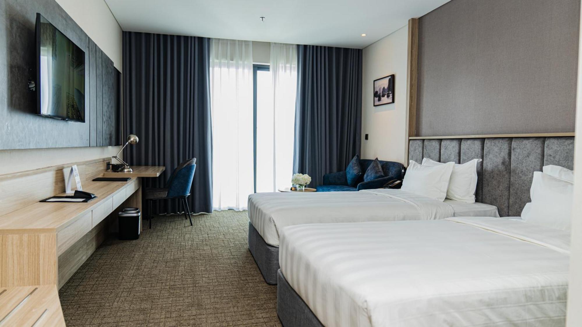 Wyndham Garden Legend Halong Hotell Ha Long Exteriör bild