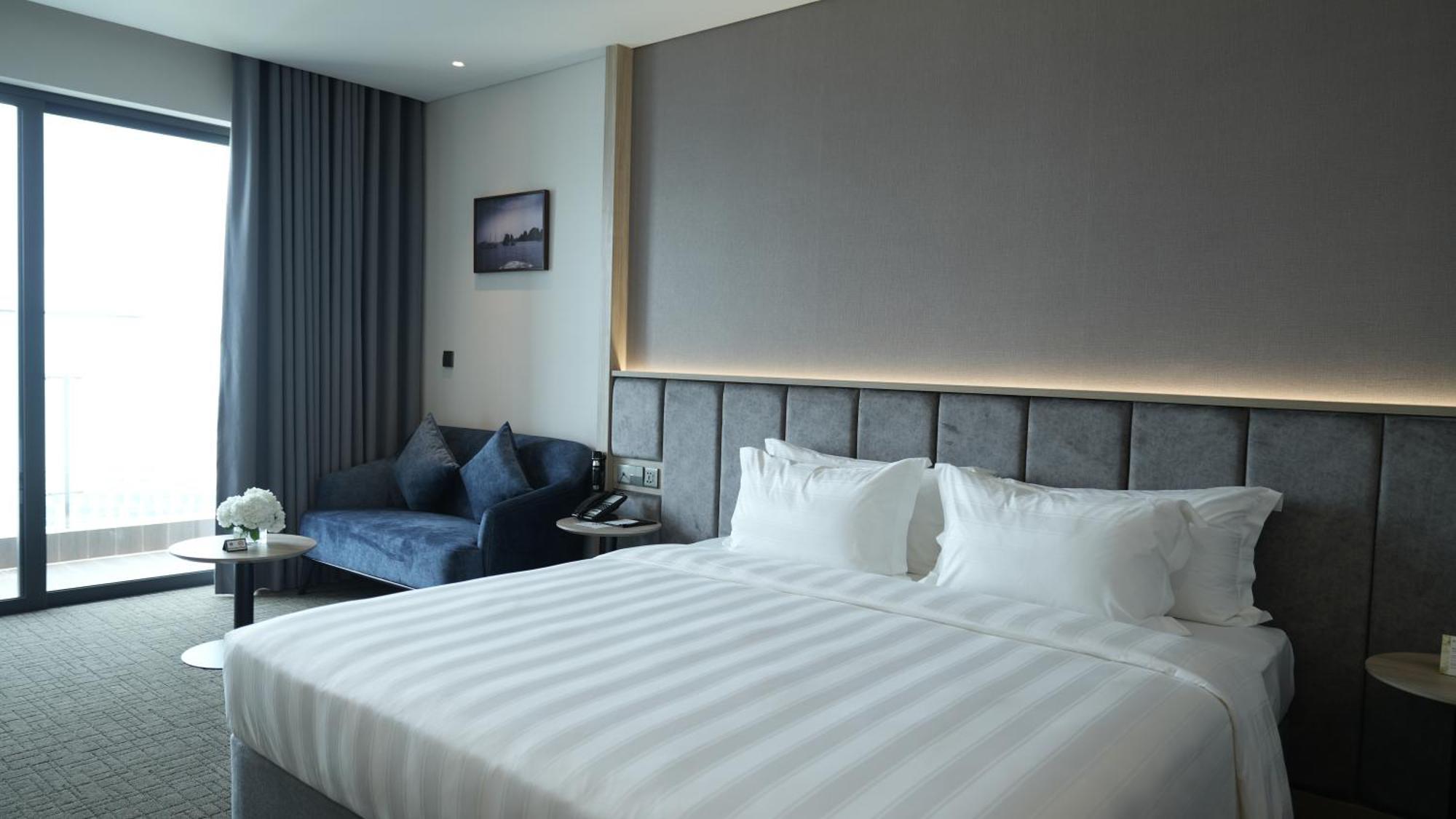 Wyndham Garden Legend Halong Hotell Ha Long Exteriör bild